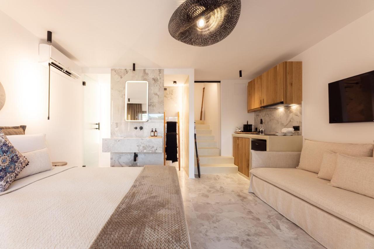Athina Studios And Suites Plaka Exterior photo